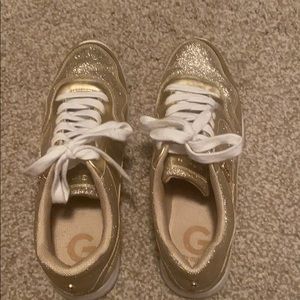 GUESS Gold sparkly sneakers